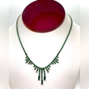 Vtg Jay Flex Sterling Silver Emerald Green Rhinestone Necklace | 15” + 1” Drop